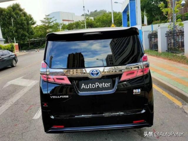 放弃奔驰GLS，选择了丰田威尔法