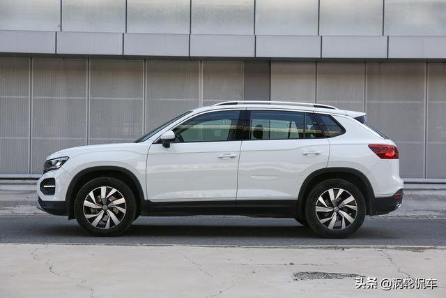 22万提大众探岳，2.0T中型SUV，老丈人都夸我会买车