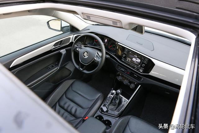 22万提大众探岳，2.0T中型SUV，老丈人都夸我会买车