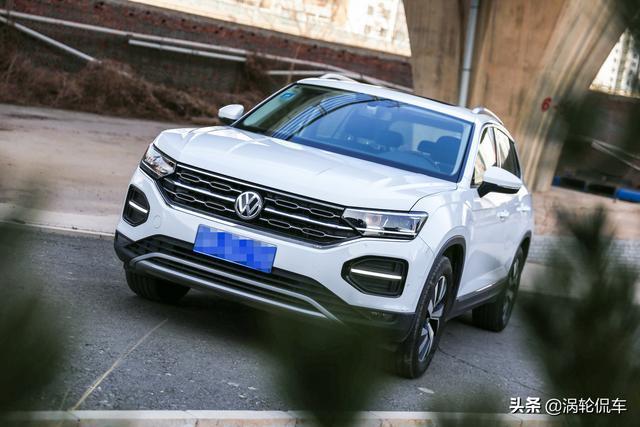 22万提大众探岳，2.0T中型SUV，老丈人都夸我会买车
