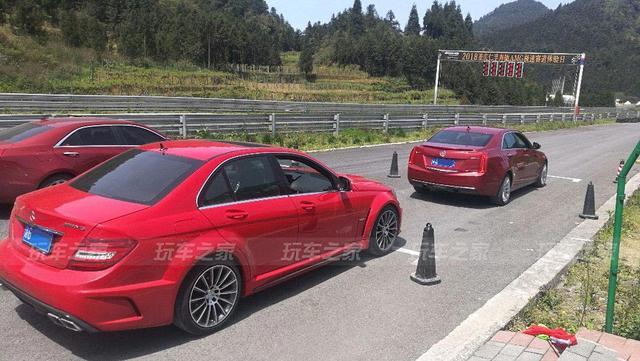 入手奔驰C级W204改装成C63 移植273引擎挺近4秒俱乐部