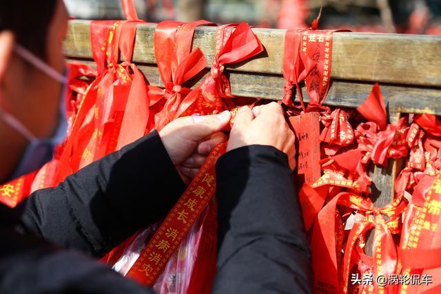 22万提大众探岳，2.0T中型SUV，老丈人都夸我会买车
