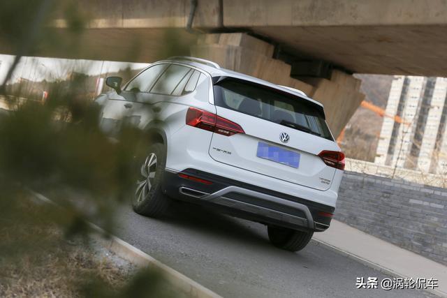 22万提大众探岳，2.0T中型SUV，老丈人都夸我会买车