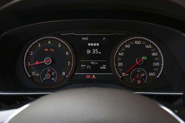 19.8万提精英帕萨特！用车4000公里谈感受：空间大动力足