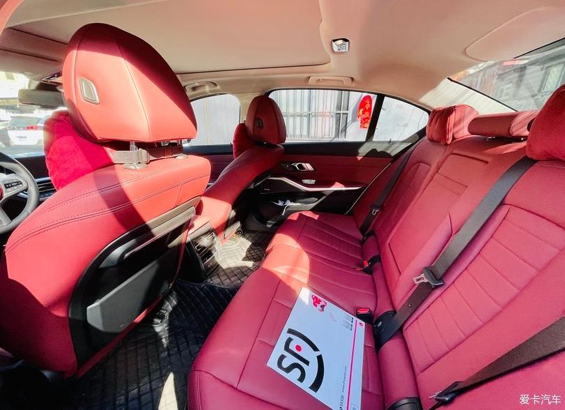 「宝马3系提车作业」新三系325li运动曜夜矿石白火山红---提车报告