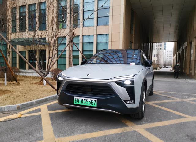 63.9万提了辆红旗E-HS9，再开蔚来ES8，车主有话要说