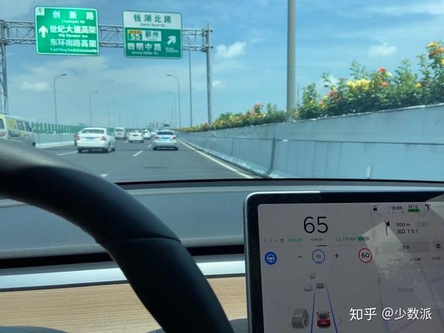 驾驶 Model 3 一万公里后，自己的一些观点，供参考