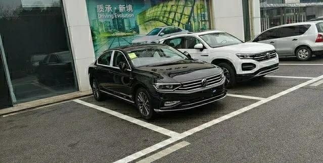 不在犹豫，迈腾尊贵版提车