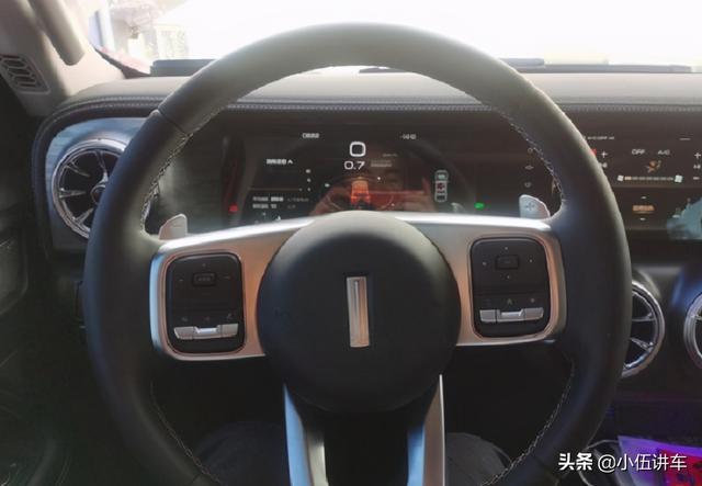 放弃BJ40与途达，最终选择坦克300，使用3个月优劣点明显