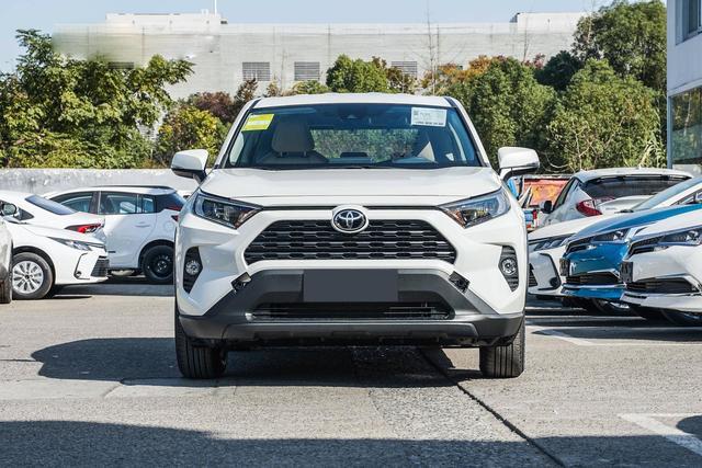 看了丰田-RAV4荣放和别克昂科威S，我最终选择了它