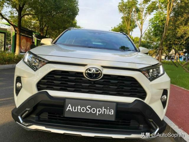 2021款RAV4荣放实拍，很酷，喜欢就入手