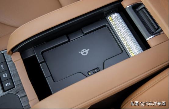 全新“加价王”汉兰达来了！轴距加长外观变年轻，依旧是爆款？