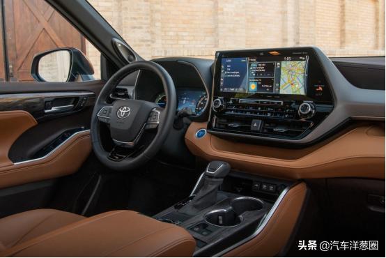 全新“加价王”汉兰达来了！轴距加长外观变年轻，依旧是爆款？