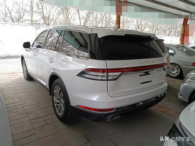 中大型SUV新贵，60万的林肯飞行家开着怎么样？半年后很意外