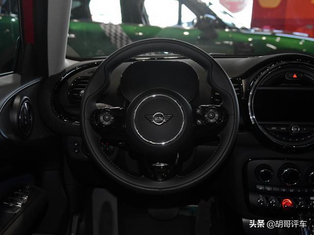 小姐姐的“小宝马”，双天窗+自动挡，MINI CLUBMAN