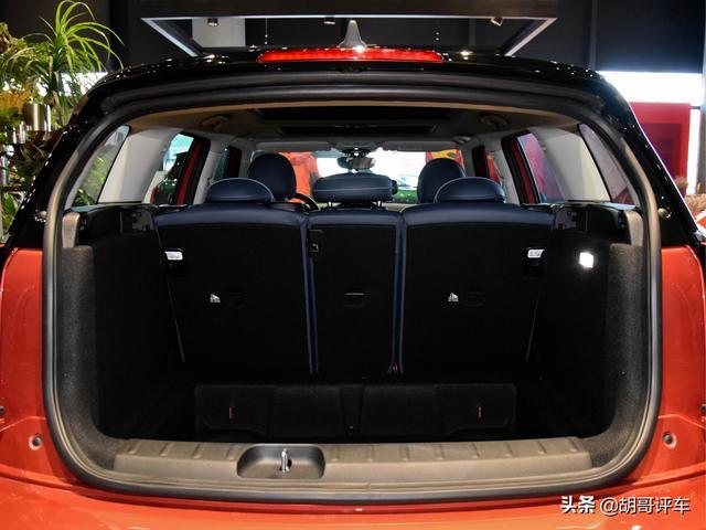 小姐姐的“小宝马”，双天窗+自动挡，MINI CLUBMAN