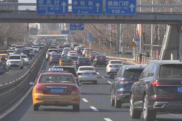艾瑞泽5 PLUS市区油耗测试 百公里5.14升