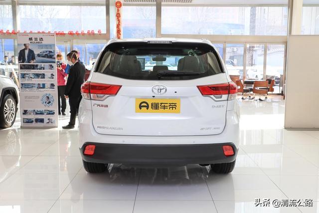 30万元预算，要空间还是买牌子？广汽丰田汉兰达对比奔驰GLB