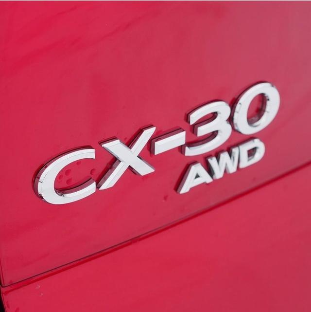 实拍2021款马自达CX-30 AWD版 适合女生的四驱车