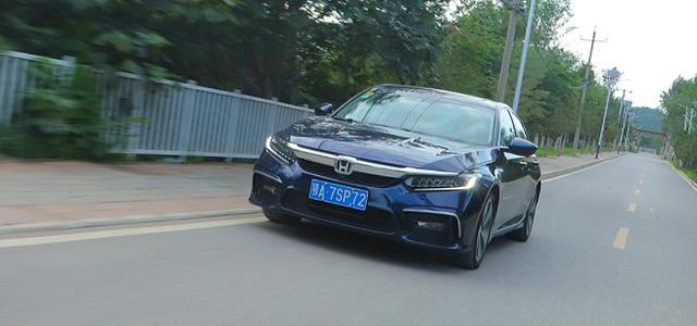 「选车3+2」配置丰富，销量不行？INSPIRE优缺点分析