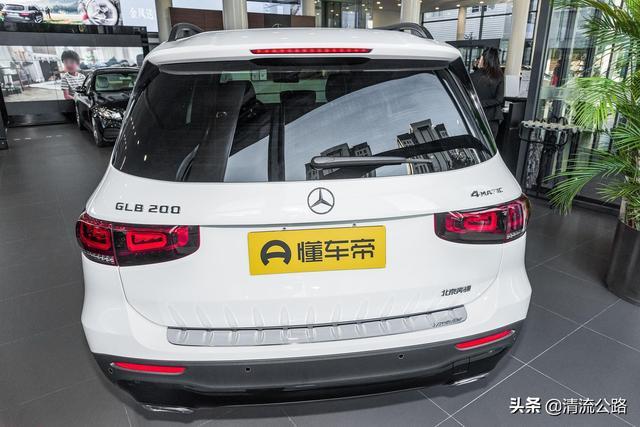 30万元预算，要空间还是买牌子？广汽丰田汉兰达对比奔驰GLB