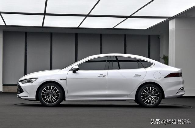 1245km超长续航里程，油耗3.8L，10.58万起售