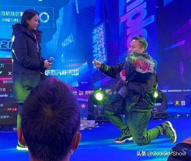 卡罗拉这样改，吃个饭回头率也100%