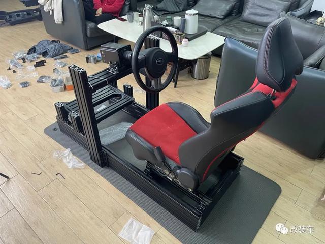 7万把斯巴鲁BRZ挪到屋里，从此环游世界都不是梦？