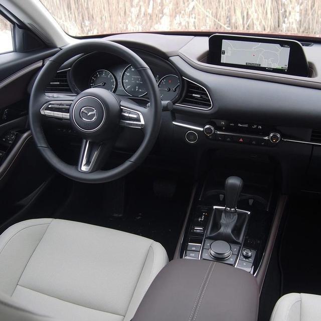 实拍2021款马自达CX-30 AWD版 适合女生的四驱车