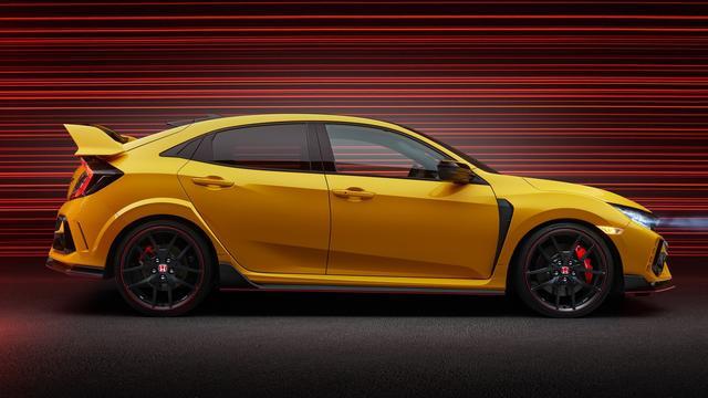 限量发售的终极版“红标思域”丨2021款本田思域TYPE-R