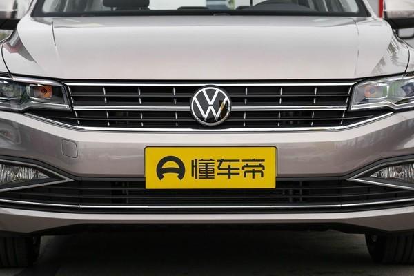定价10万元左右，大众宝来外观和内饰让人眼前一亮