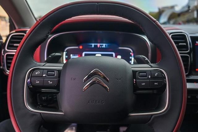新款天逸C5 AIRCROSS售15.97万起 买哪款最值？