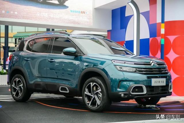 真还挺敢的！全系升级8AT，2021款东风雪铁龙天逸C5上市