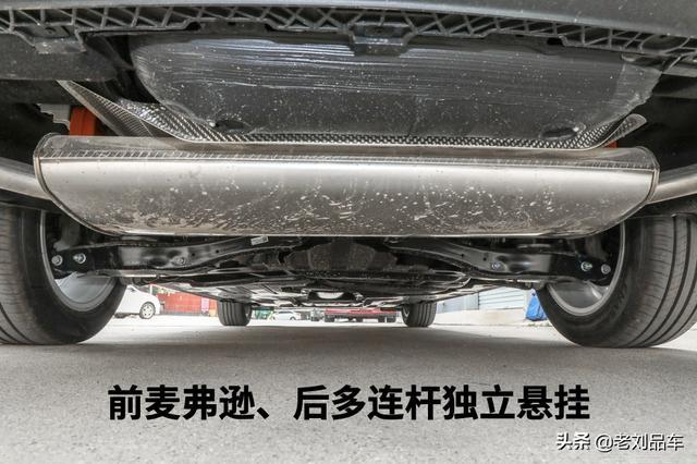 新款上汽大众帕萨特，配置丰富，能让乘客拥有尊贵的乘坐体验