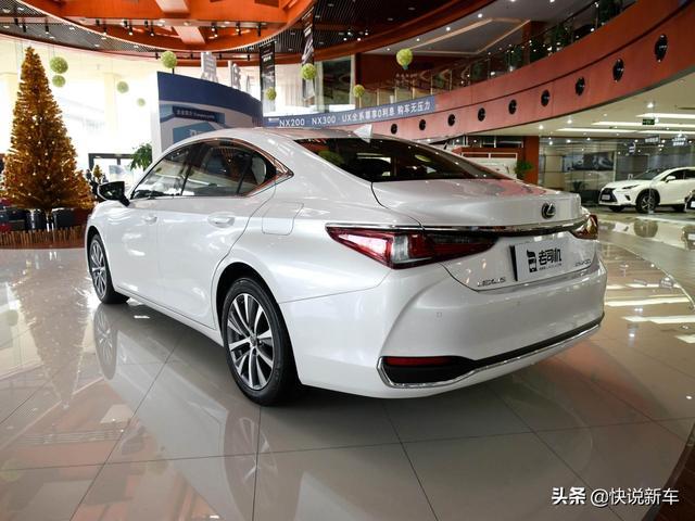 豪华品牌省油还省心，日系进口品质好，带你看雷克萨斯ES