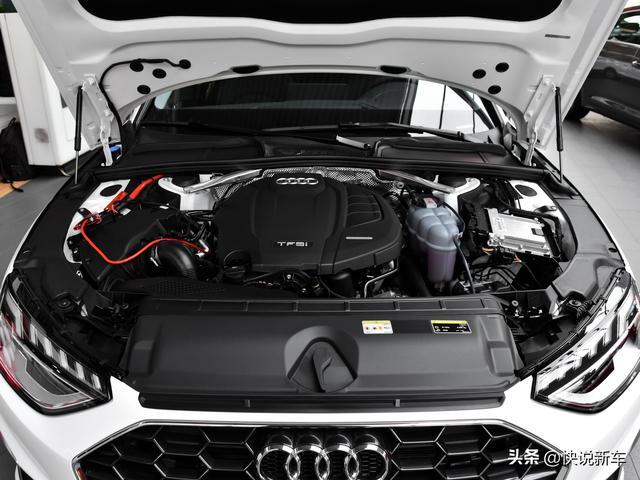 轴距超2米9，油耗不到7L，豪华合资中型车，实拍奥迪A4L