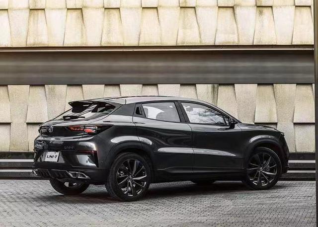 中国人买中国车—10万级自主高颜值SUV，不仅有颜而且有料