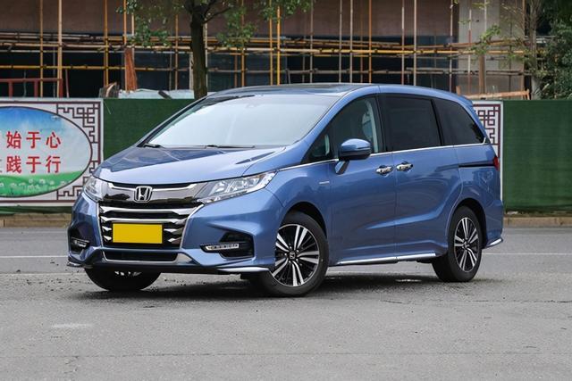 20多万选家用车？这3款都不错，两款带四驱，一款油耗5.8L