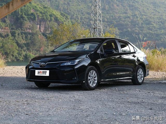 10万出头买0.66L跑车，这些车真不是来开玩笑的