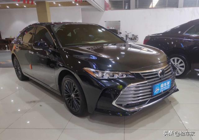 ES的替代品，花23万买辆开了2年的丰田亚洲龙值不值？