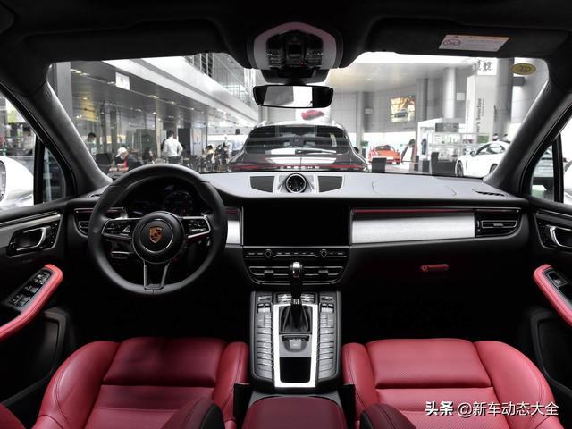 V6四驱，宽度1米9，豪华性能SUV，带你看保时捷Macan