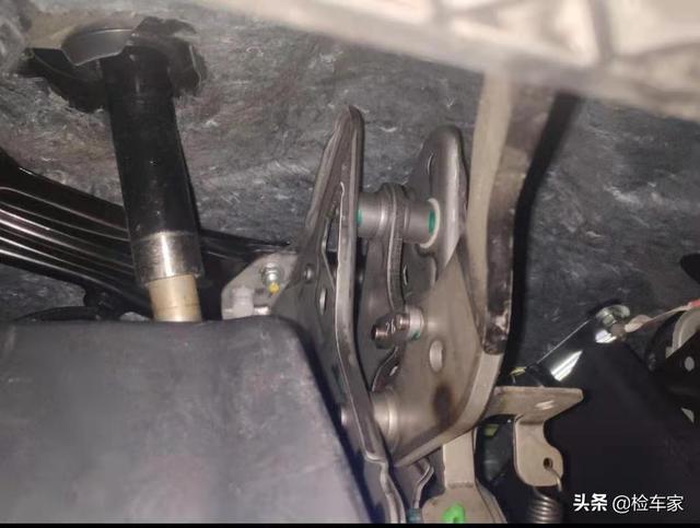 ES的替代品，花23万买辆开了2年的丰田亚洲龙值不值？