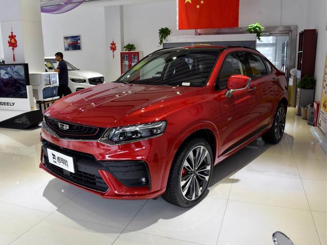 比宝马X6漂亮的国产SUV，2.0T+8AT，一起看吉利星越