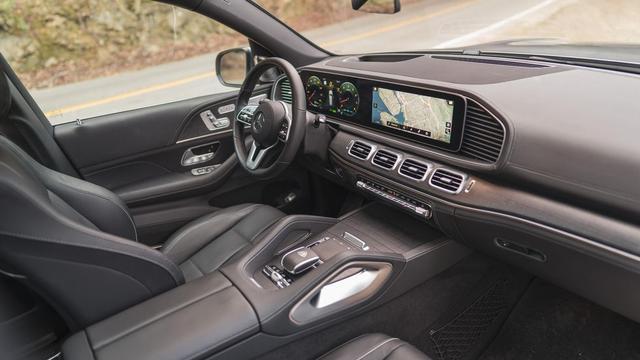 2021款奔驰迈巴赫GLS600：迄今为止最豪华的奔驰SUV