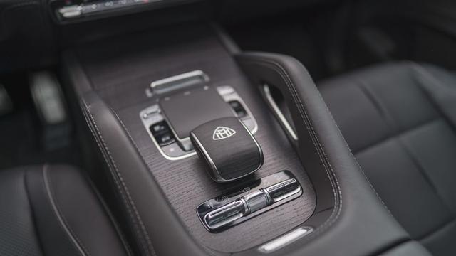 2021款奔驰迈巴赫GLS600：迄今为止最豪华的奔驰SUV