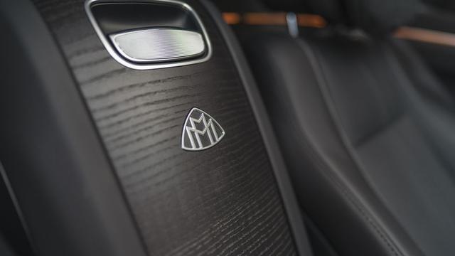 2021款奔驰迈巴赫GLS600：迄今为止最豪华的奔驰SUV