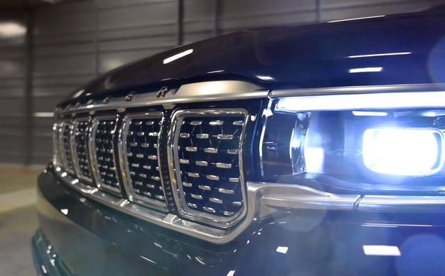 挑战宝马X7！Jeep全新大型SUV实车，标配四驱和空气悬架