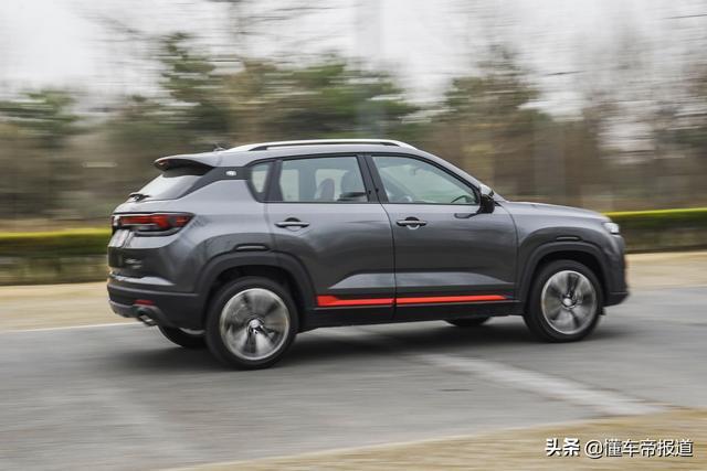 试驾｜10万元1.4T动力，长安新CS35 PLUS好开么？