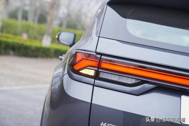 试驾｜10万元1.4T动力，长安新CS35 PLUS好开么？