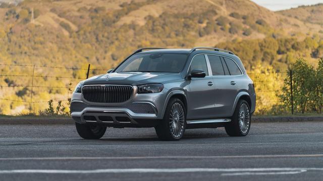 2021款奔驰迈巴赫GLS600：迄今为止最豪华的奔驰SUV